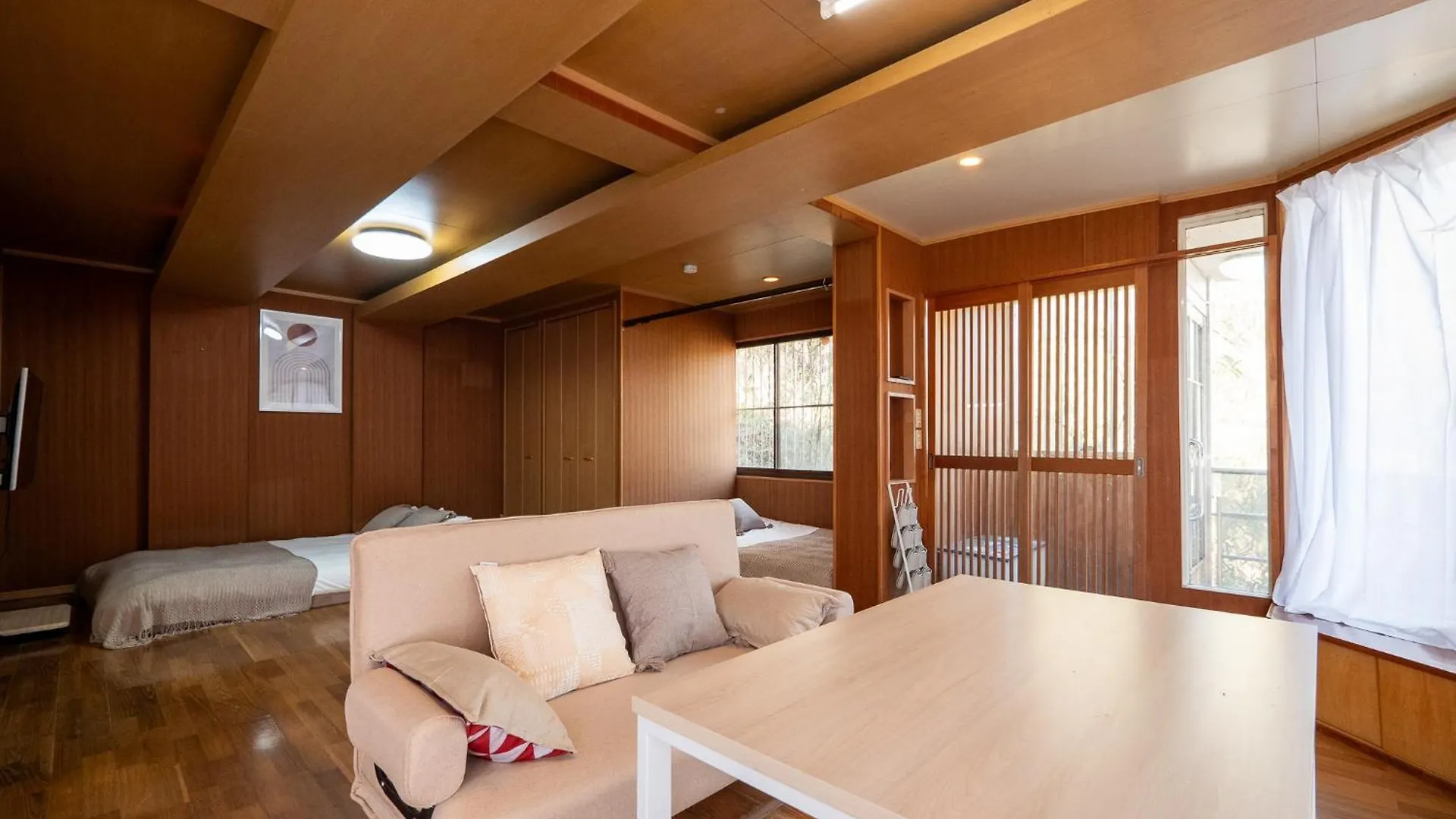 Best Value Aoba Lodging In Yokohama'S Suburbs Shiomidai 0*,